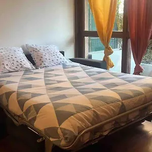  Appartement A 5 Minute De Geneve Entierement Equipe